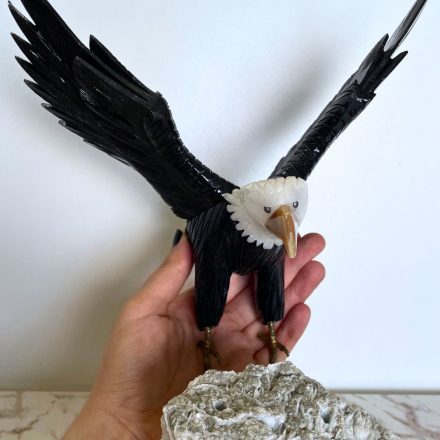 Onyx Eagle with Amethyst Base - Home Decor